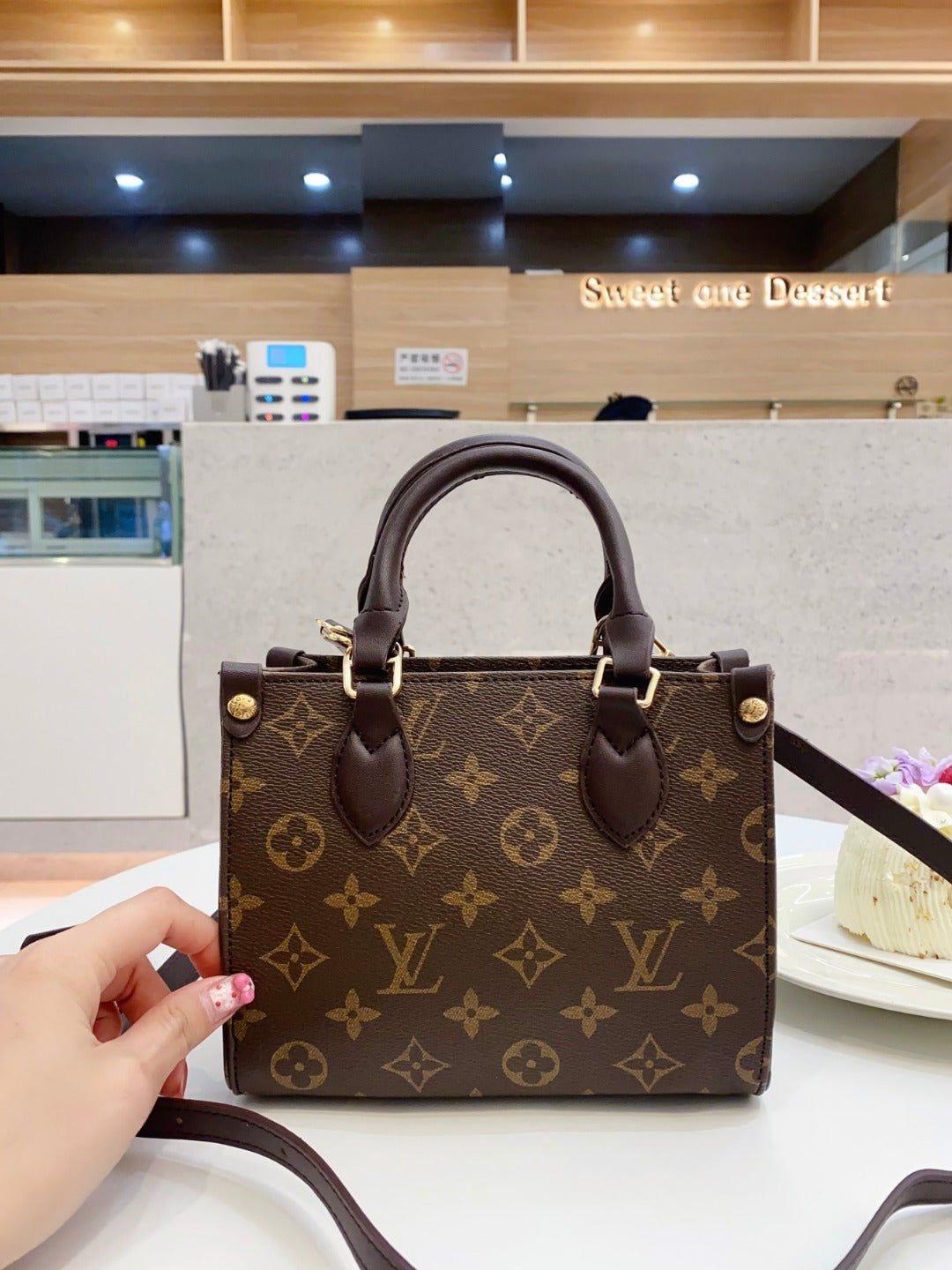 LV#18